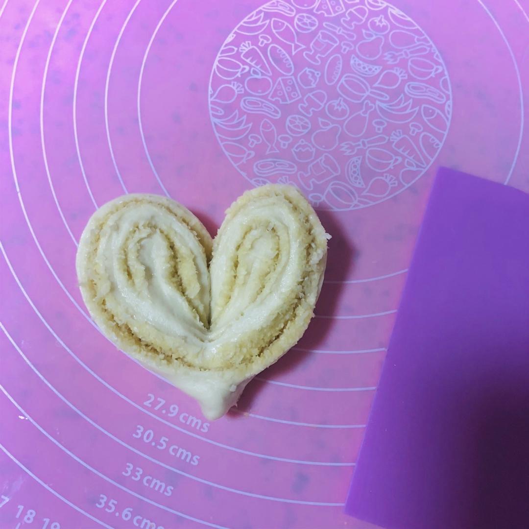 ❤️椰蓉面包                               拉丝揭片/一次发酵                     一方多用❗万能配方❗