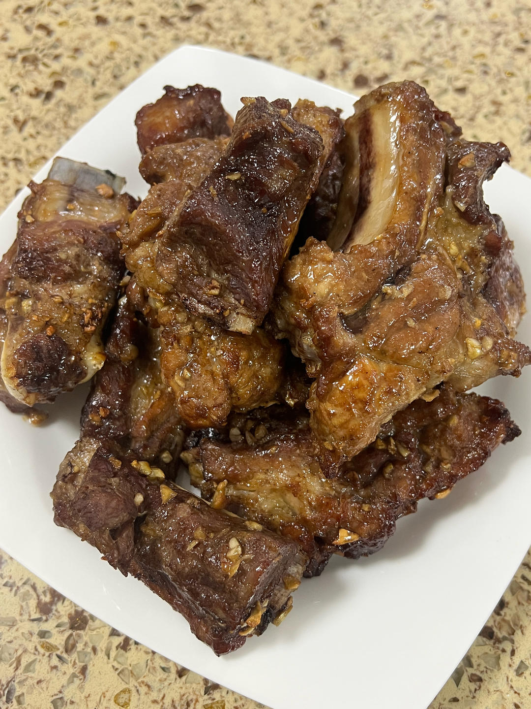 蒜香小排骨