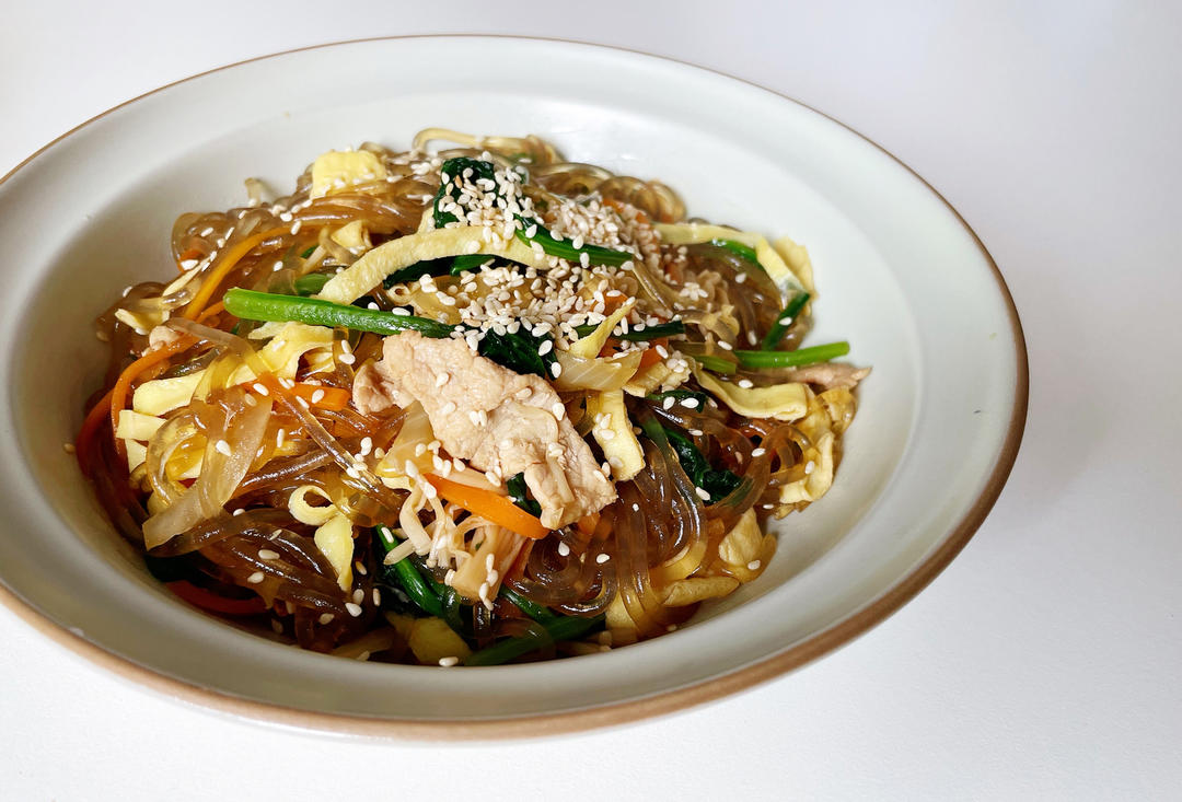 韩式粉丝炒杂菜 Korean Style Glass Noodles with Vegetables