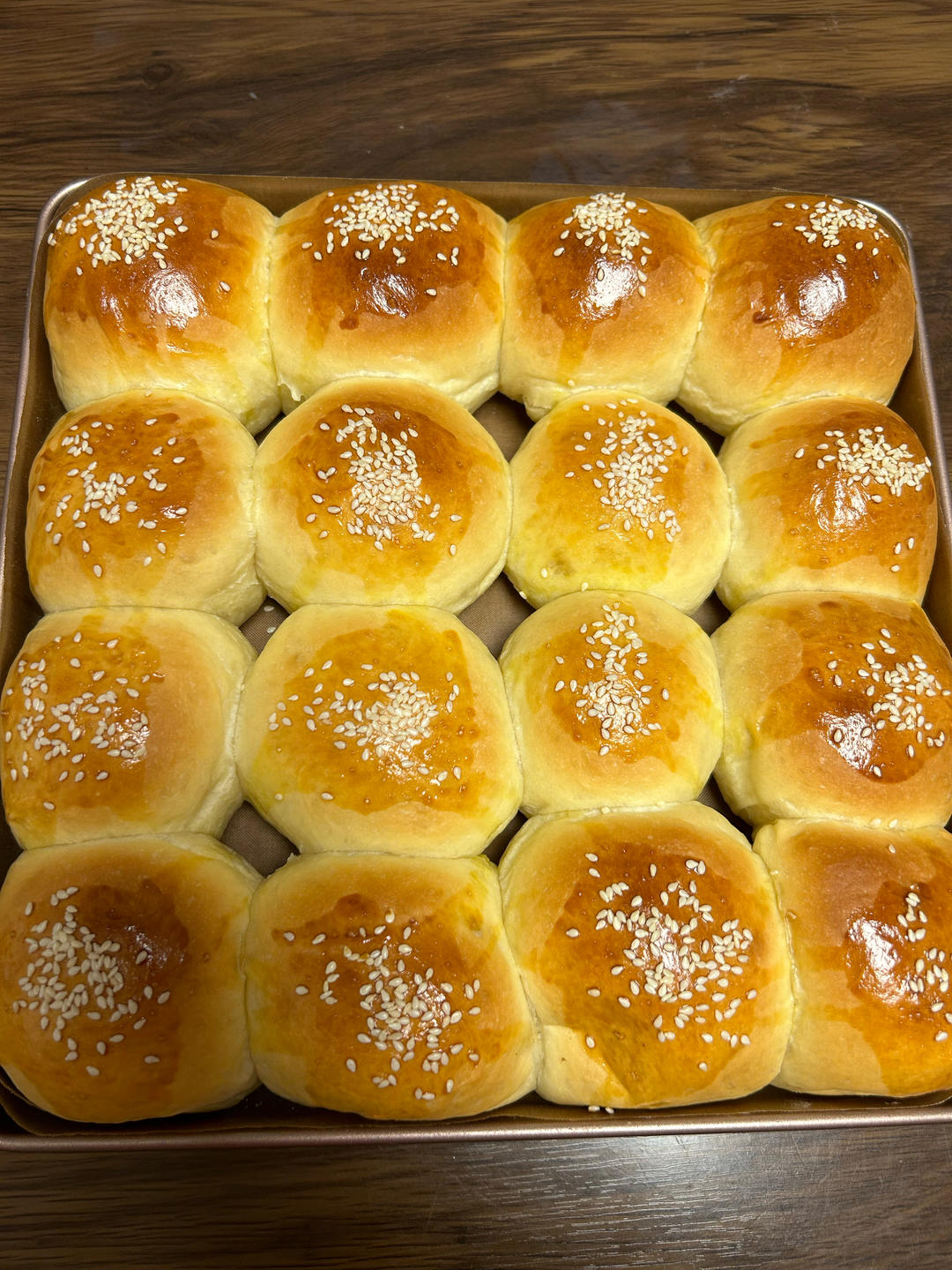 🥛超简单快手，柔软拉丝，一次发酵，牛奶小餐包