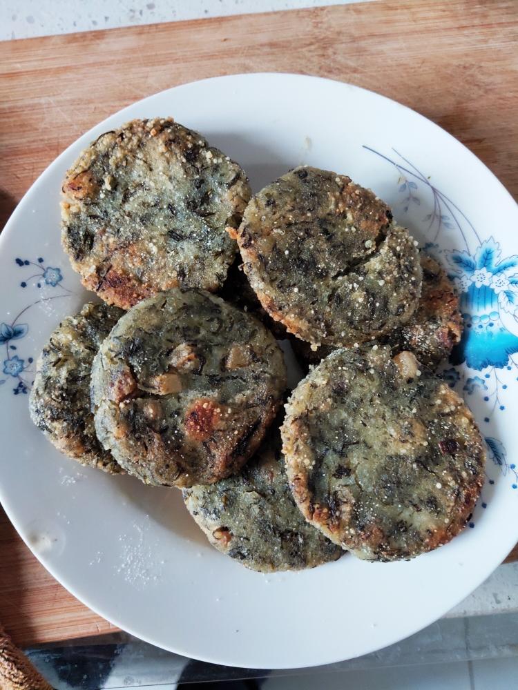 蒿子粑粑-舌尖收官之作大别山美食的做法