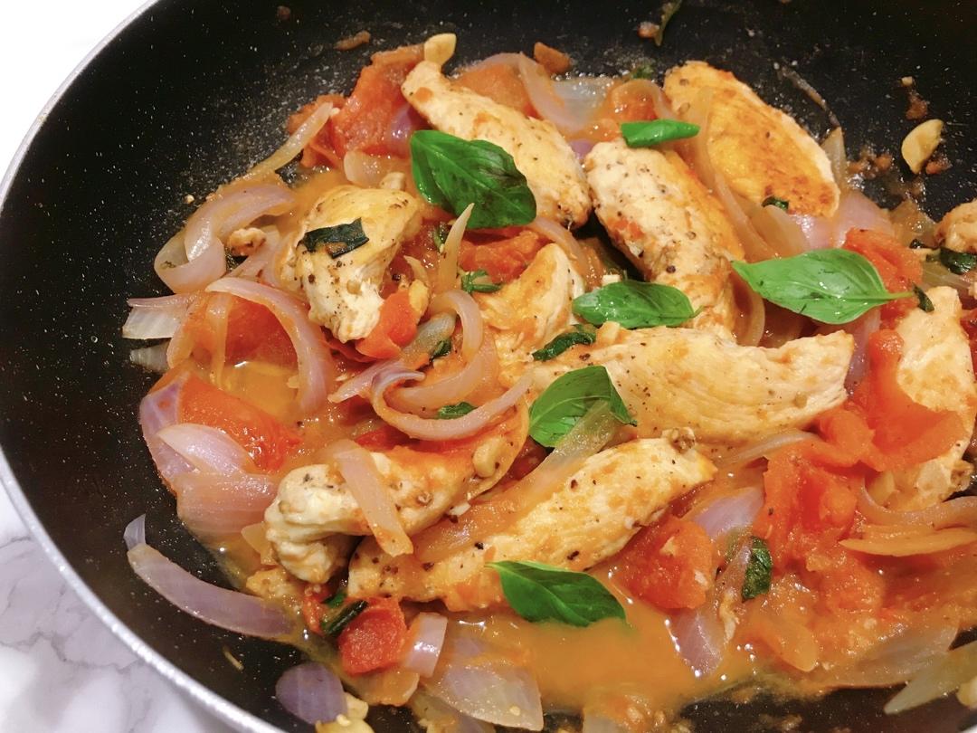 番茄炖鸡胸丨健康·三餐