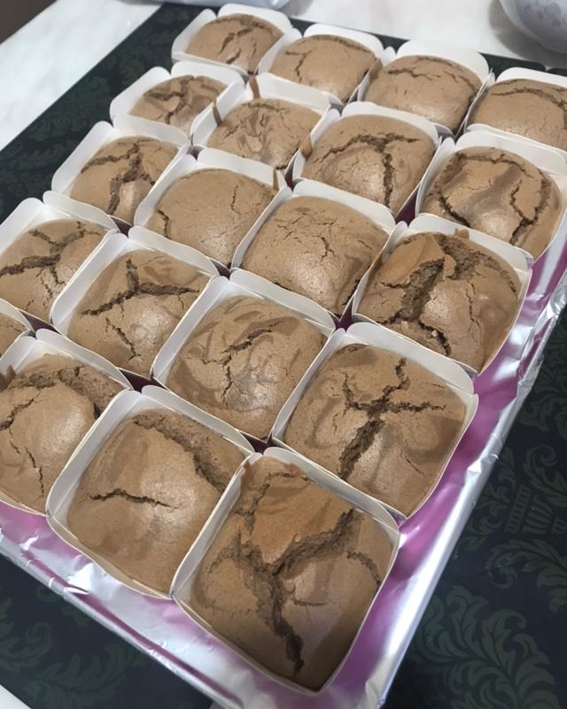黑巧克力奶油奶酪杯子蛋糕