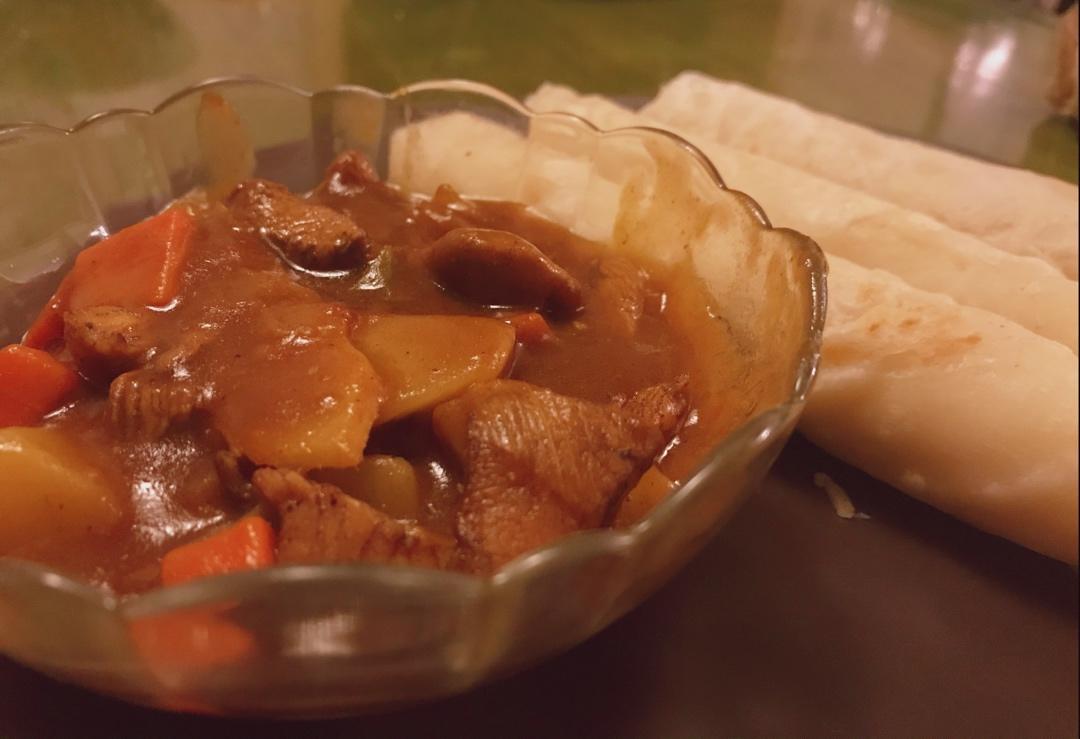 咖喱鸡肉饭