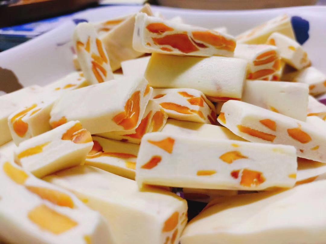 恋爱味的芒果牛轧糖