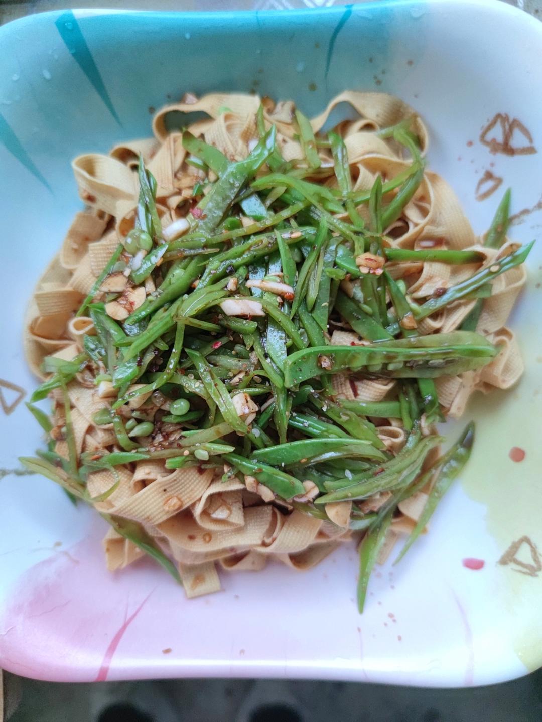 ㊙️巨好吃的凉拌豆皮❗️香辣过瘾连吃三天都不腻