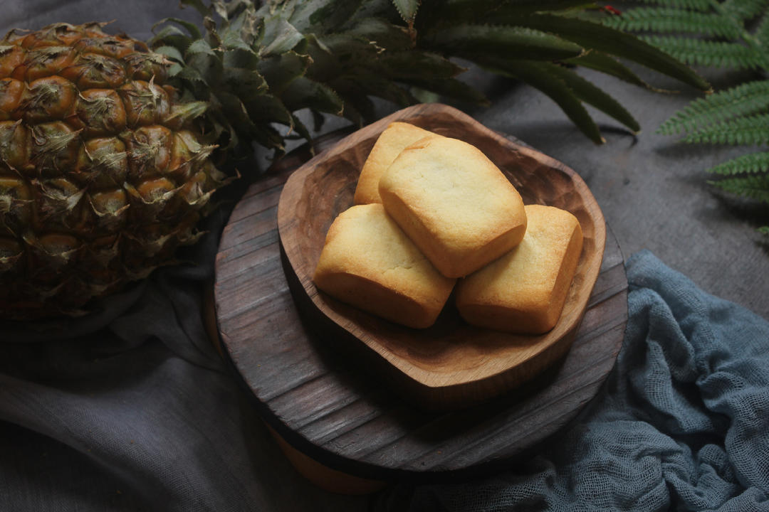 好吃到爆酸甜可口的台湾凤梨酥