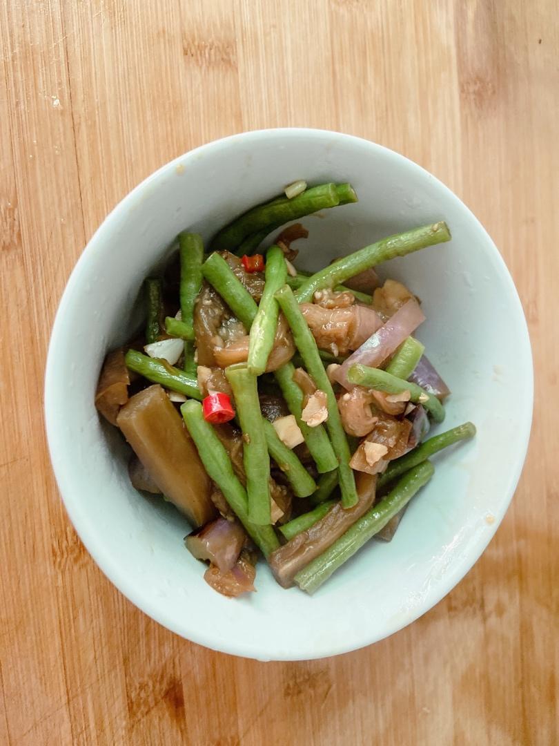 豆角烧茄子