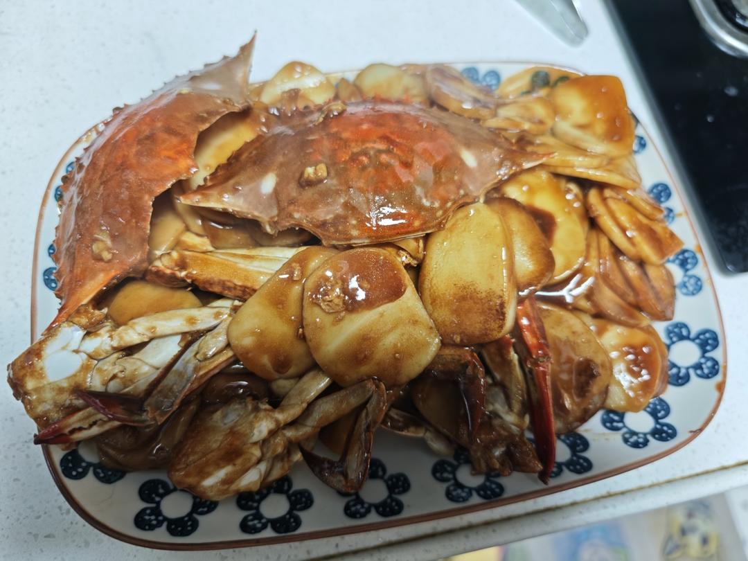 梭子蟹炒年糕～标准的江浙菜