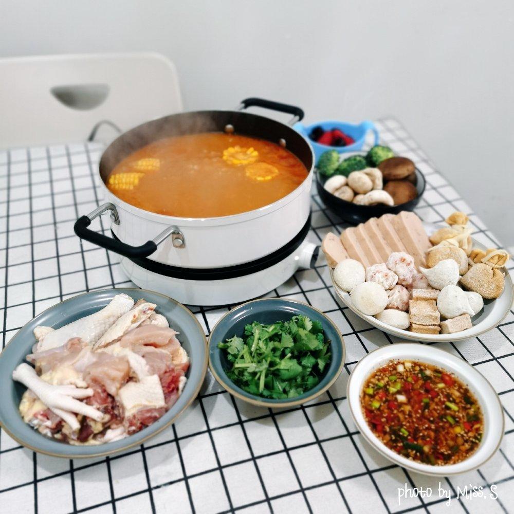 六颗番茄🍅火锅汤底