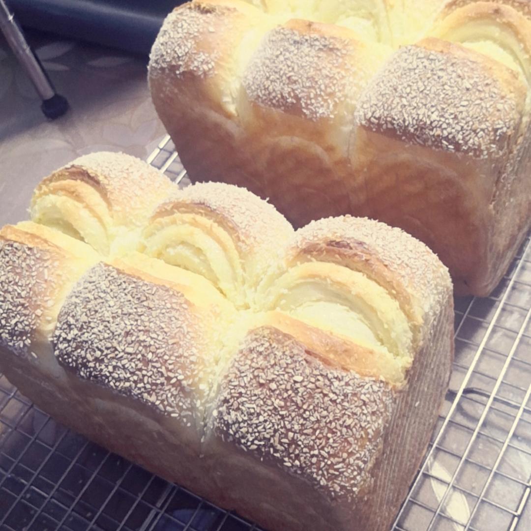 🥥Coconut椰蓉牛奶吐司｜椰香浓郁｜面包柔软｜馅料丰富