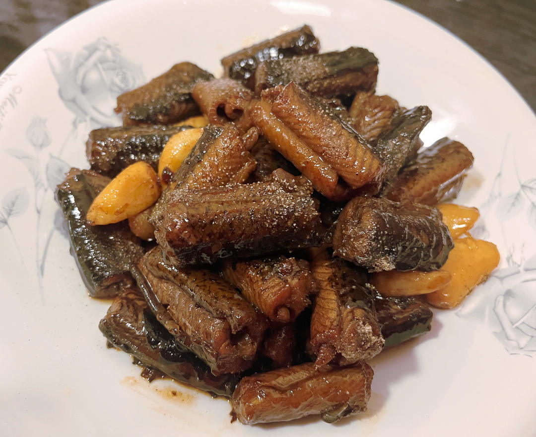 红烧蒜香鳝筒