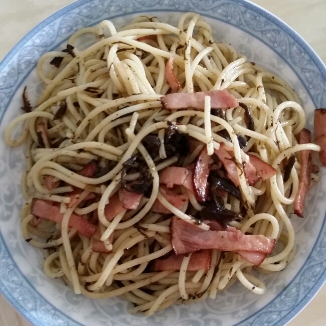 可能是最好吃系列--橄榄菜培根意面