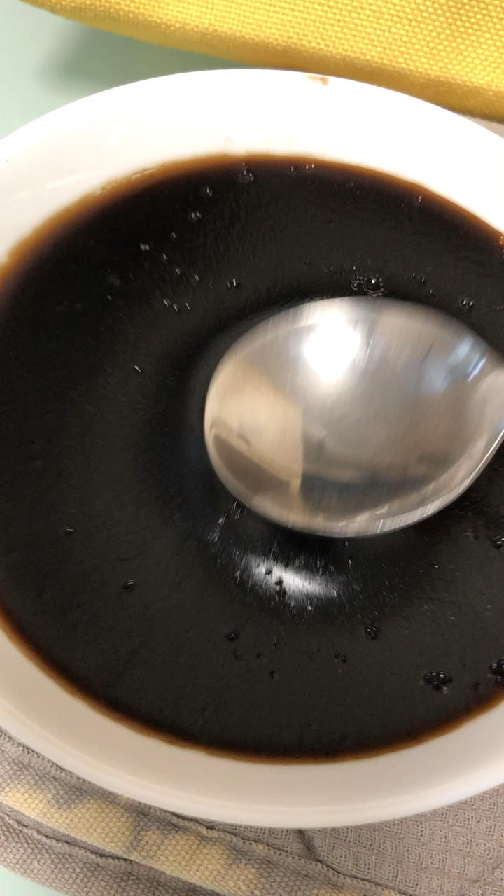 自制龟苓膏 
十分钟搞定