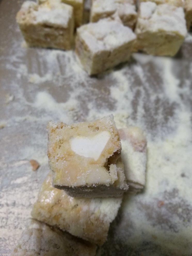 多种口味的雪花酥