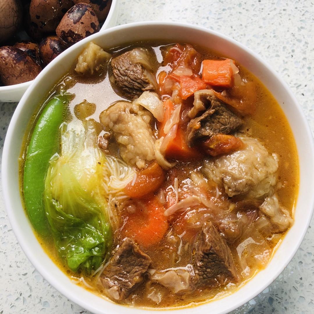 简单又好吃西红柿牛肉面