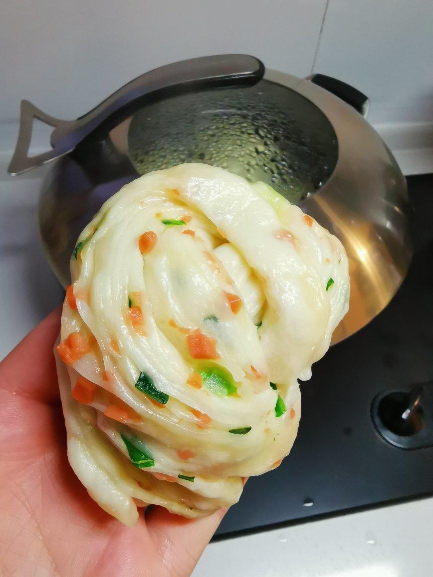 葱油花卷 Steamed Roll