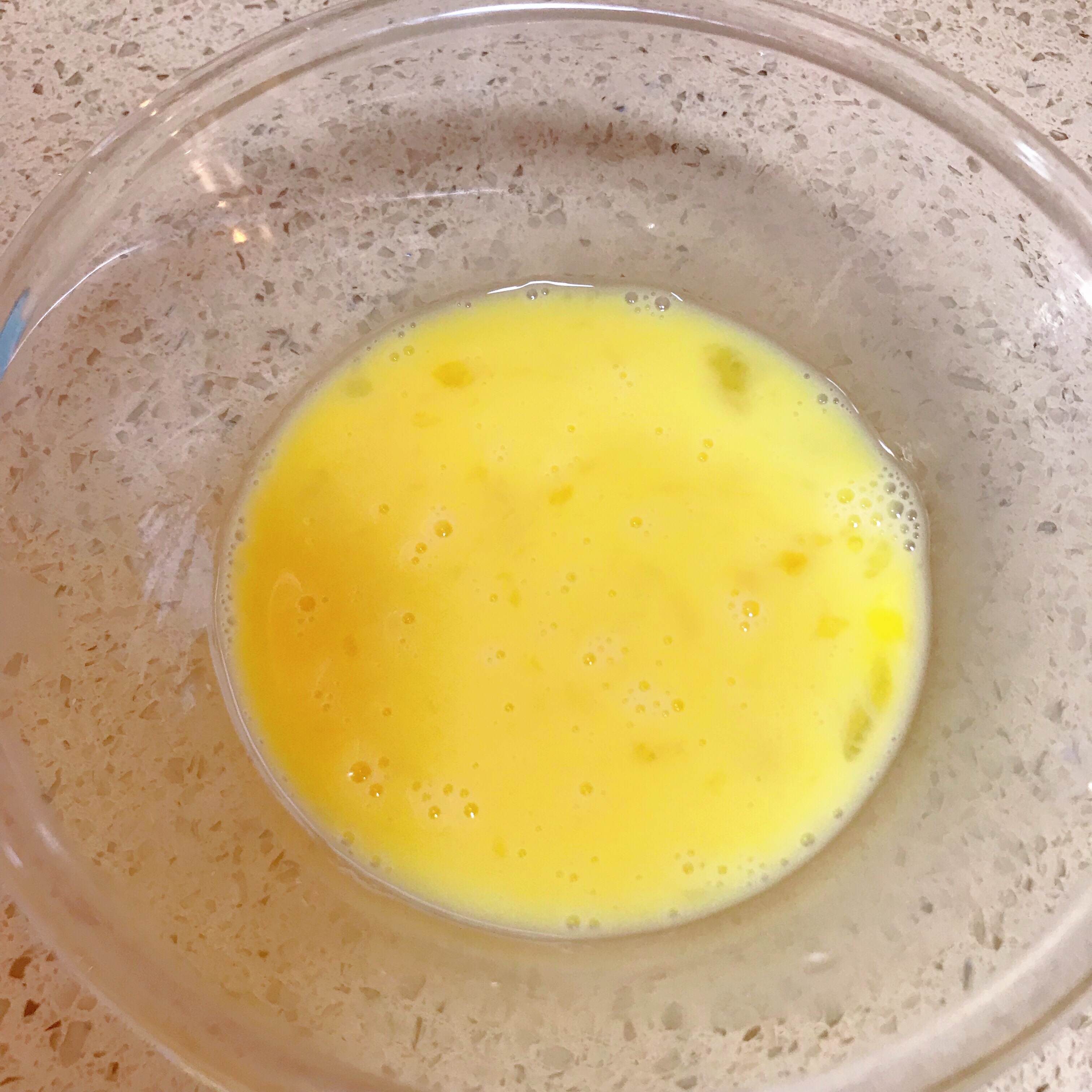 家常营养无油菠菜蛋花虾皮汤的做法 步骤2