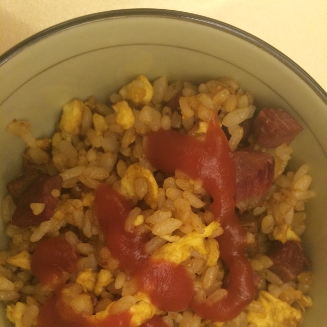 傻瓜版酱油炒饭