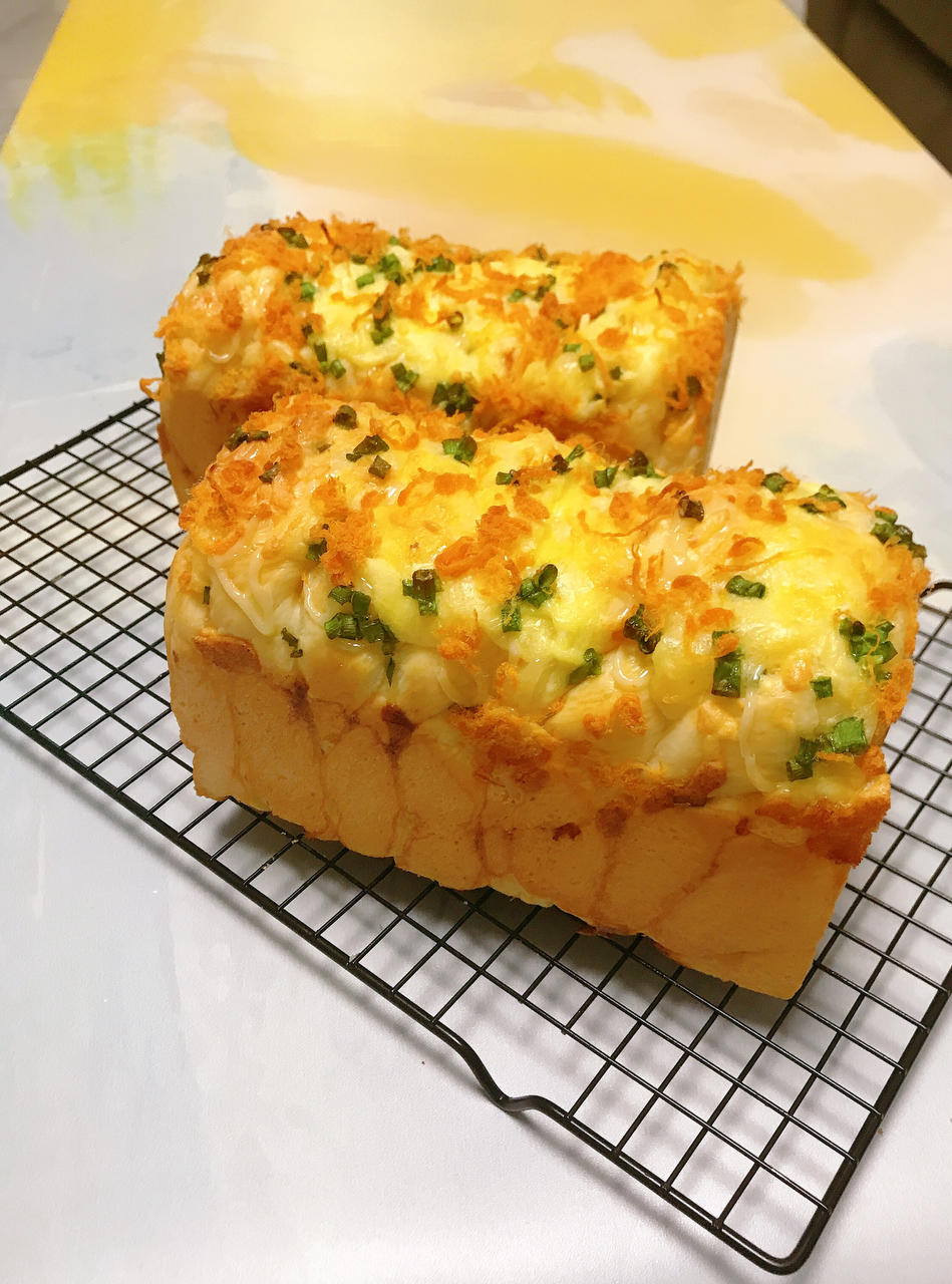 肉松吐司【超多料香爆马苏里拉】