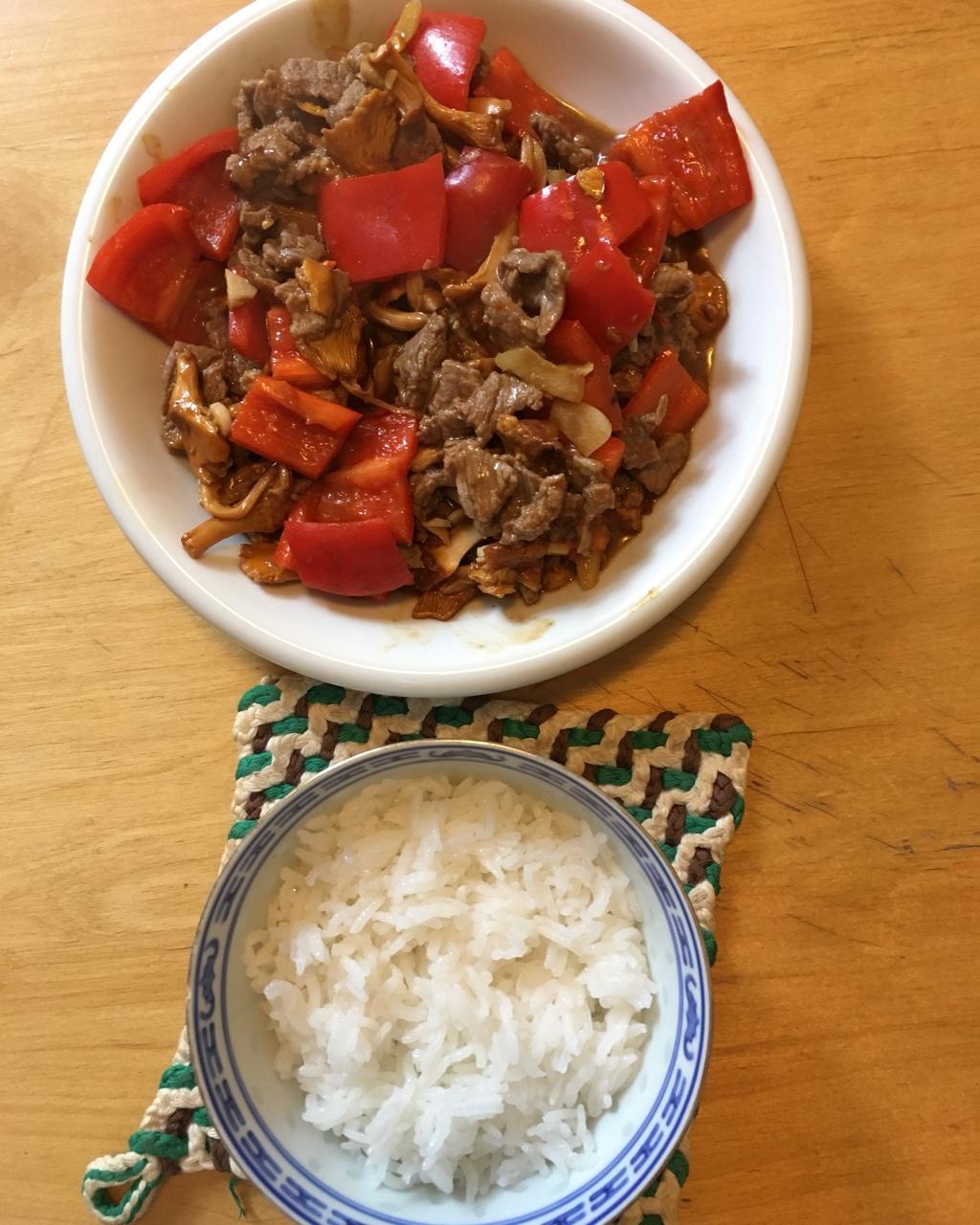 酱炒蘑菇牛肉