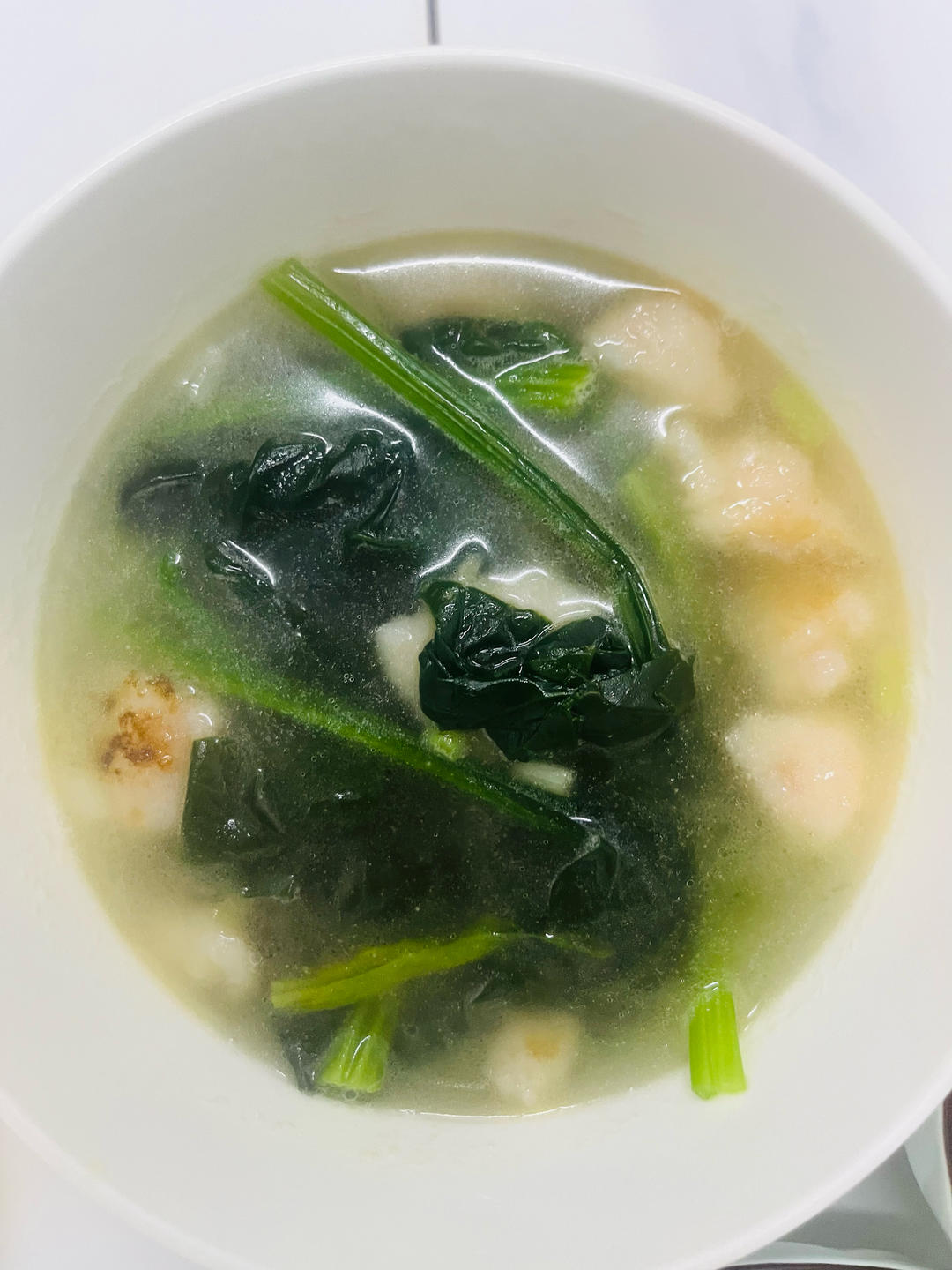 鲜掉眉毛的虾仁菠菜汤