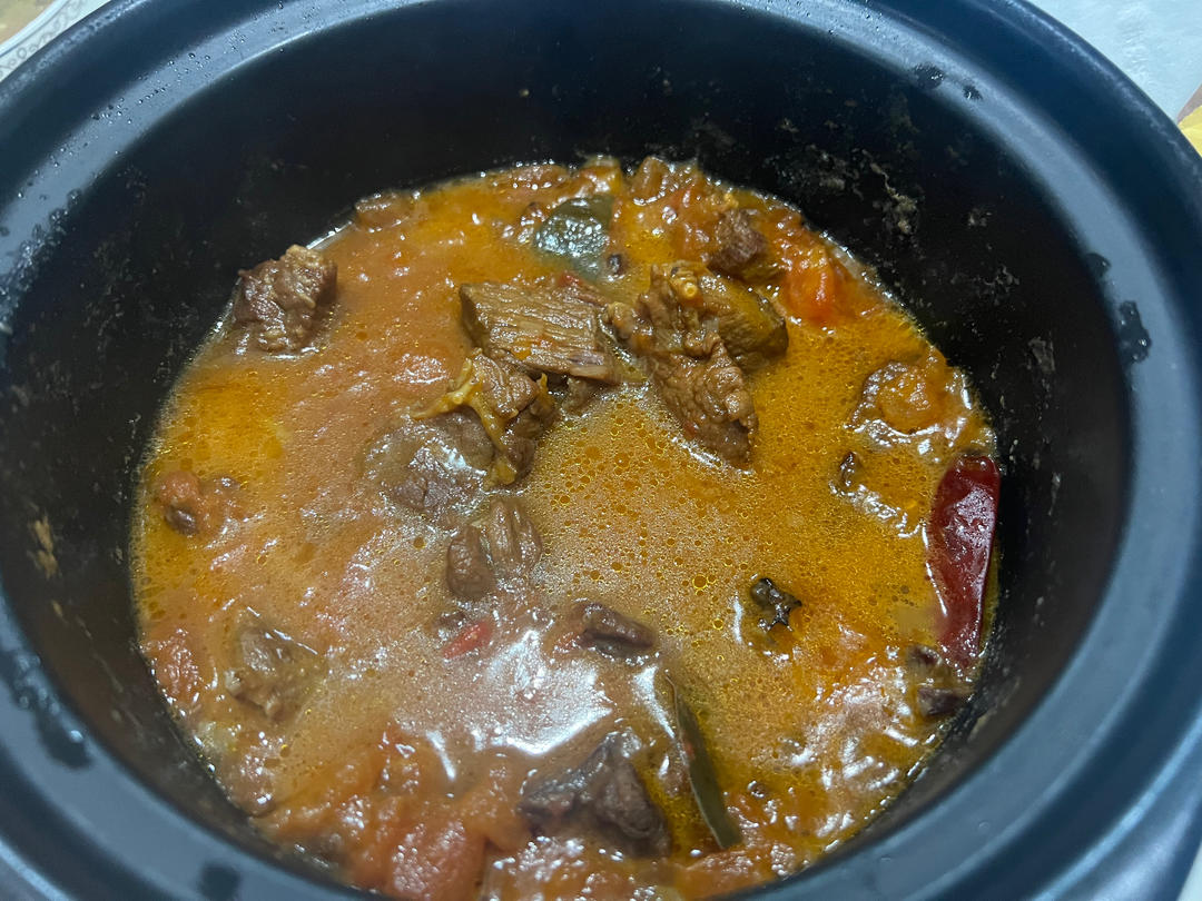 这个西红柿炖牛腩我能吃三碗米饭！