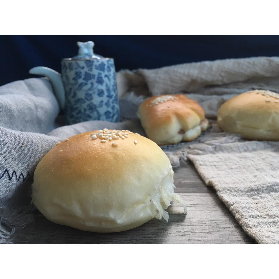 软萌软萌哒---胚芽黄米餐包