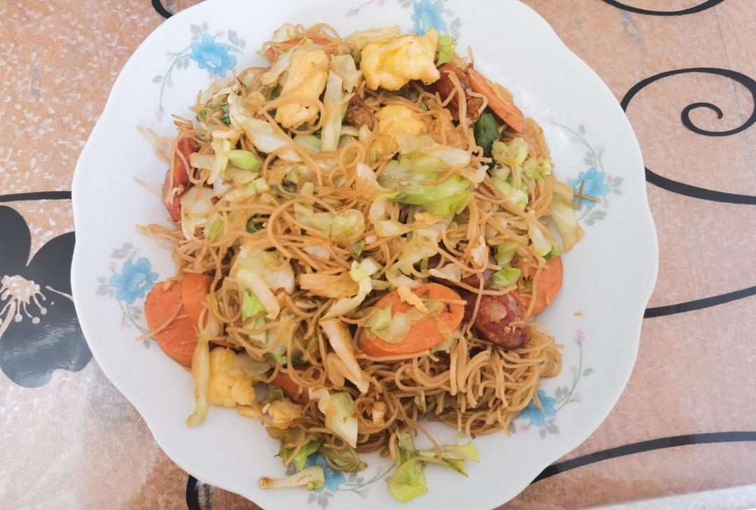 好吃停不下的炒米粉/炒粉干