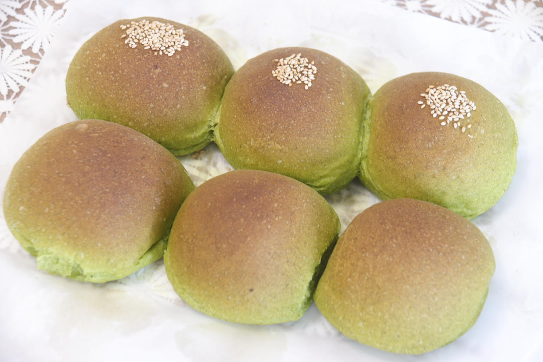 软噗噗的椰香菠菜餐包           （一次发酵、快手美味）