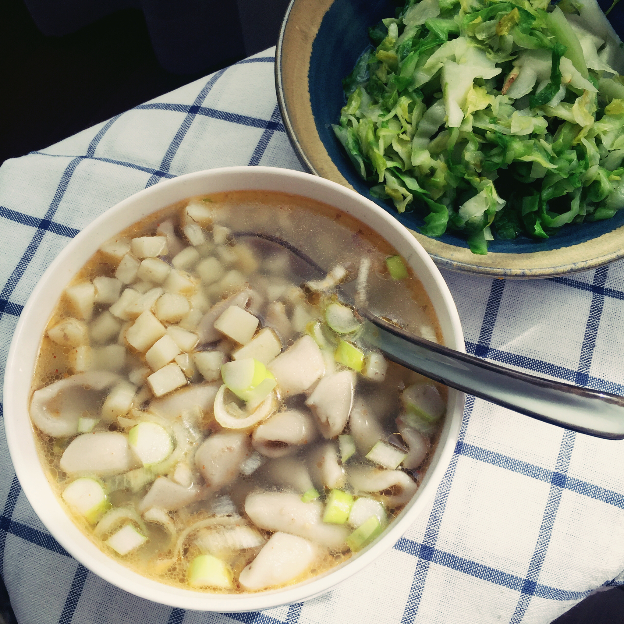 不重样的小新鲜做的荞麦面猫耳朵