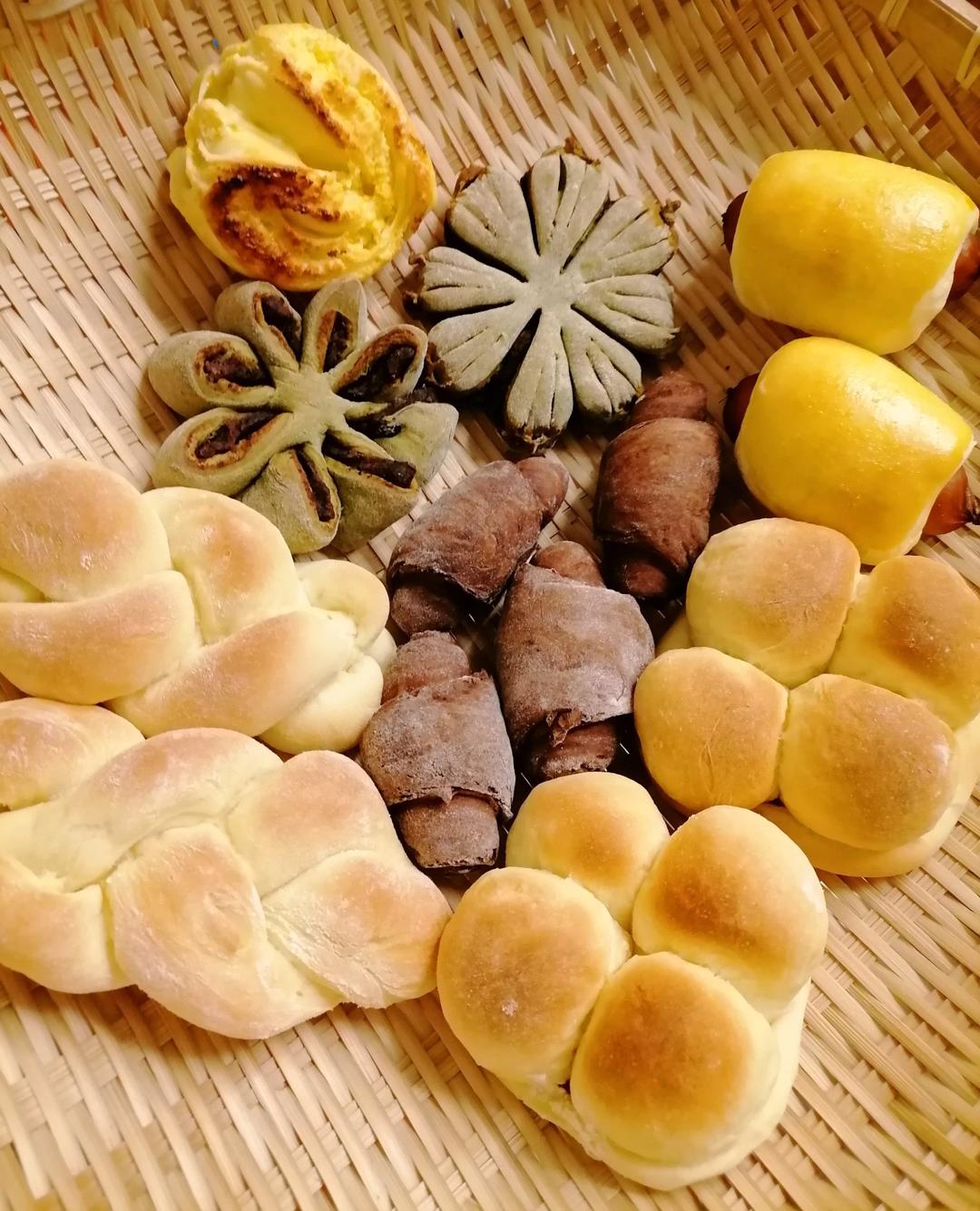 黄油面包卷