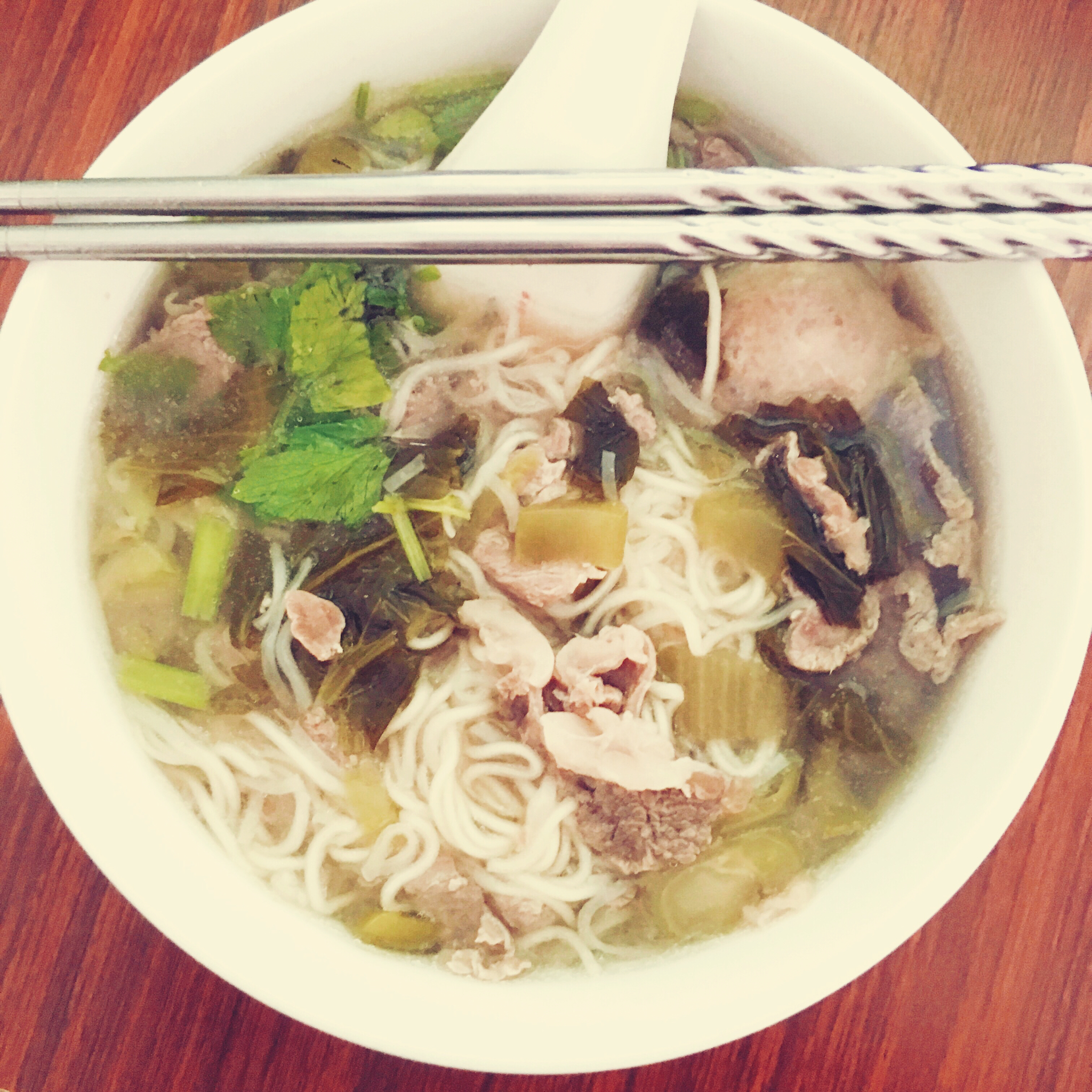 老坛酸菜牛肉面