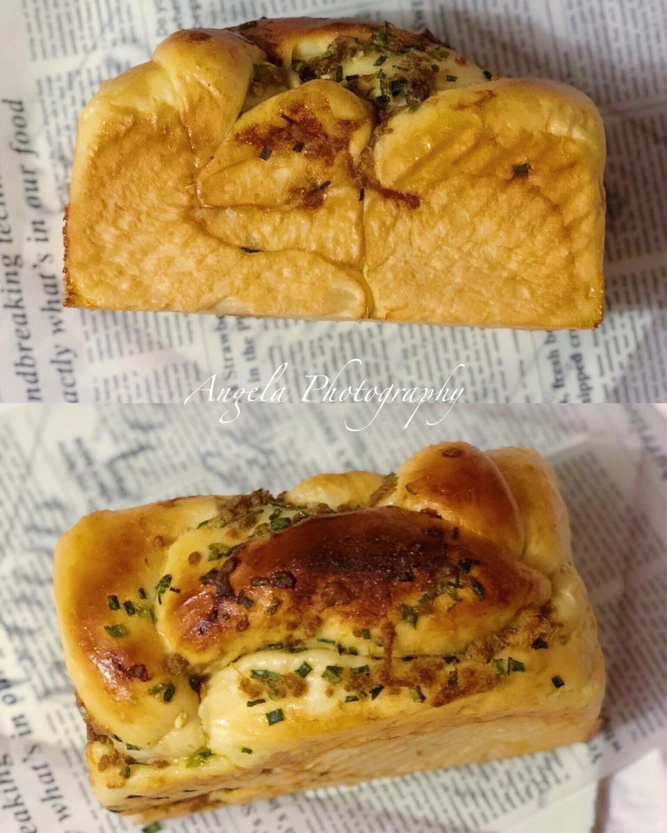 香葱肉松手撕吐司