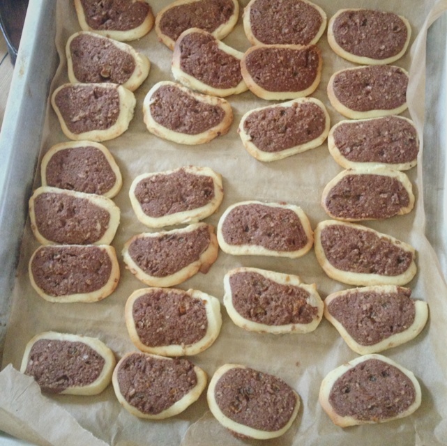 朗姆葡萄椰蓉方块饼干