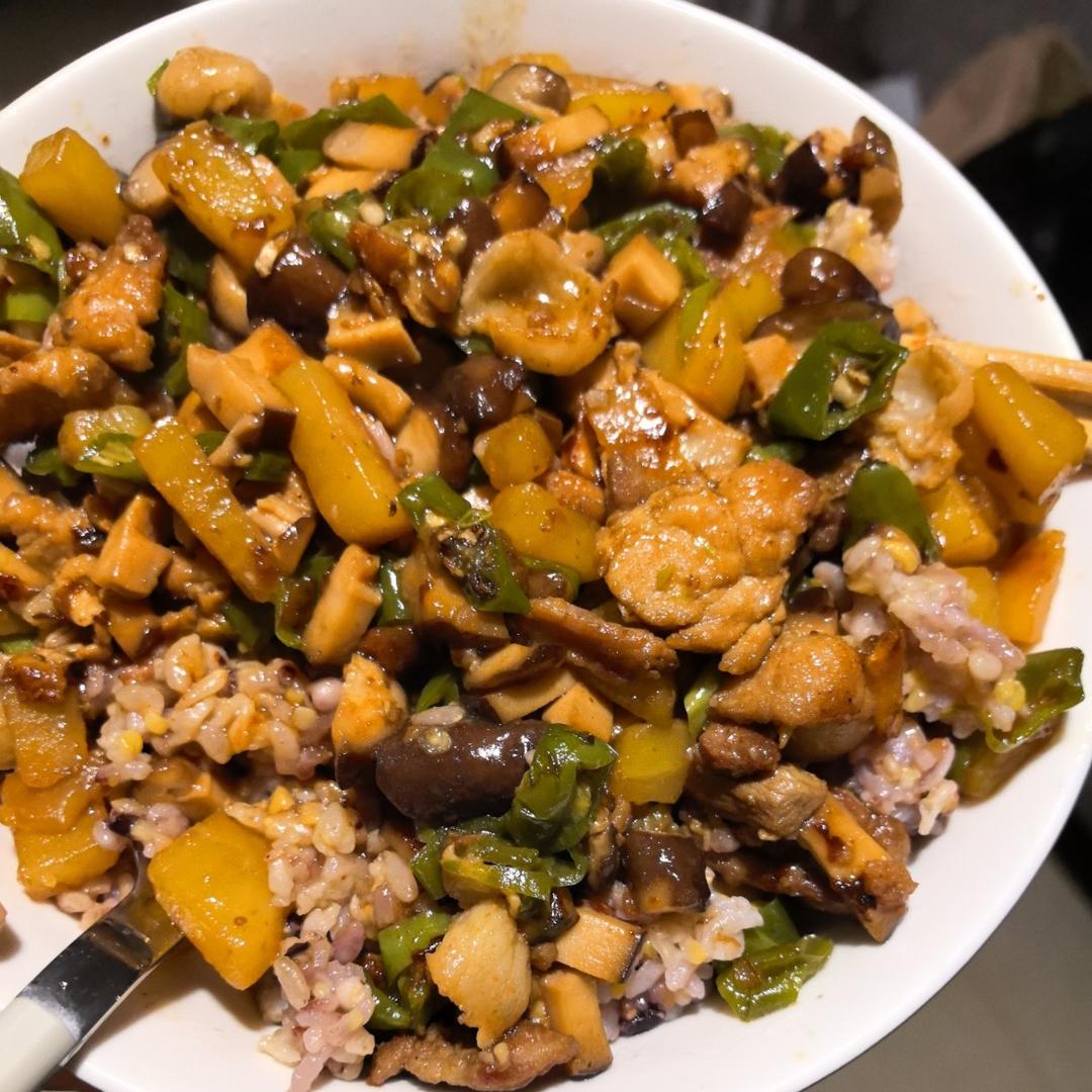 ㊙️香菇土豆肉沫拌饭❗️比外卖还好吃