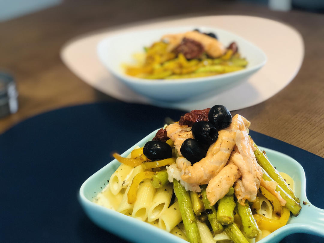 Start with Penne 「夏日特选•蘑菇番茄肉酱斜管意大利面」