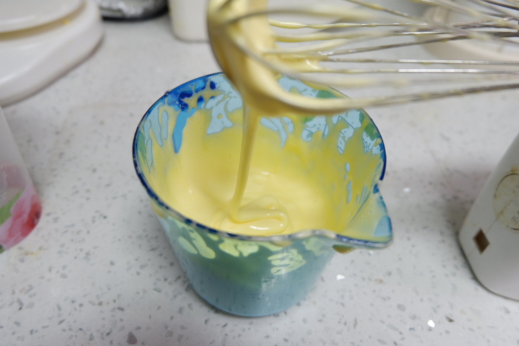 蛋黄溶豆制作宝典的做法 步骤2