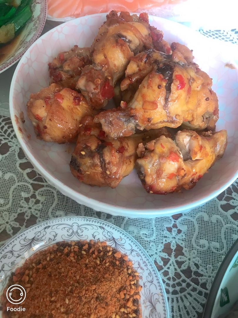 蒜香烤鸡翅根