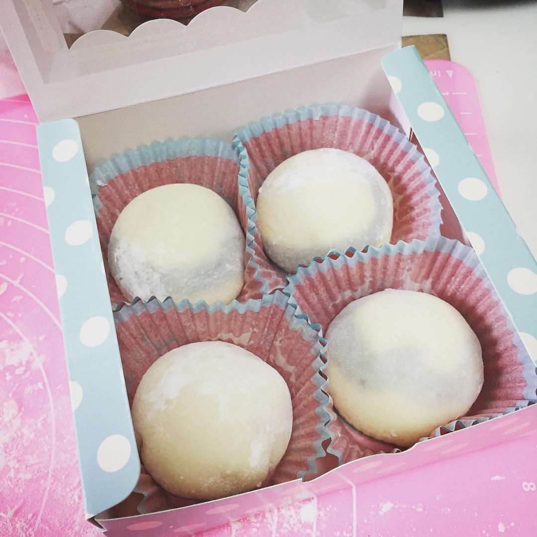 腹黑白胖子——奥利奥雪媚娘