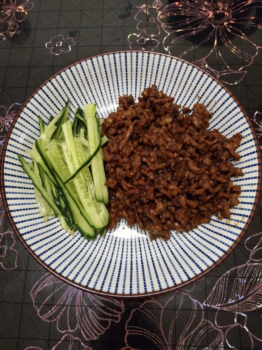 京酱肉丝