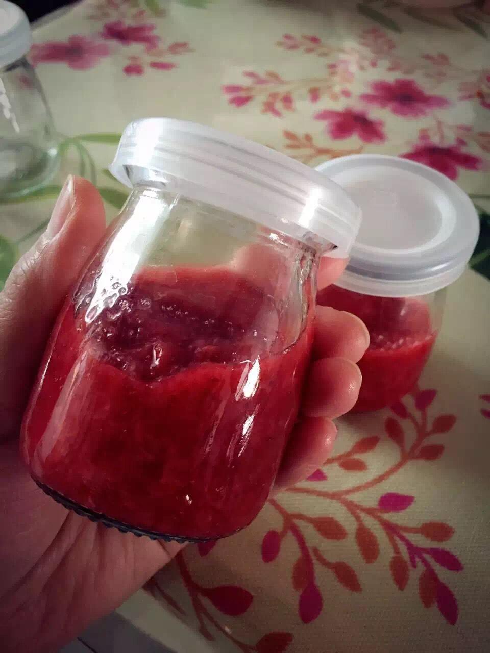 宝宝零添加草莓酱的做法