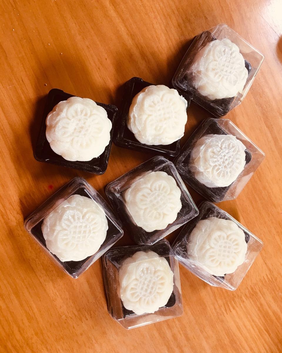 好吃到哭的冰皮月饼（细腻绿豆沙/榴莲）