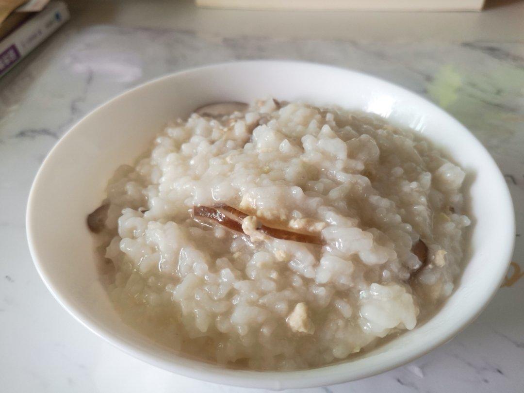 香菇鸡肉粥