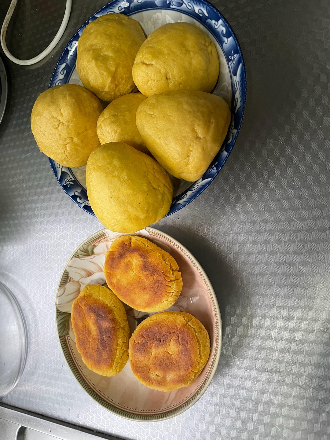 纯玉米面窝窝头(烫面.不发酵)