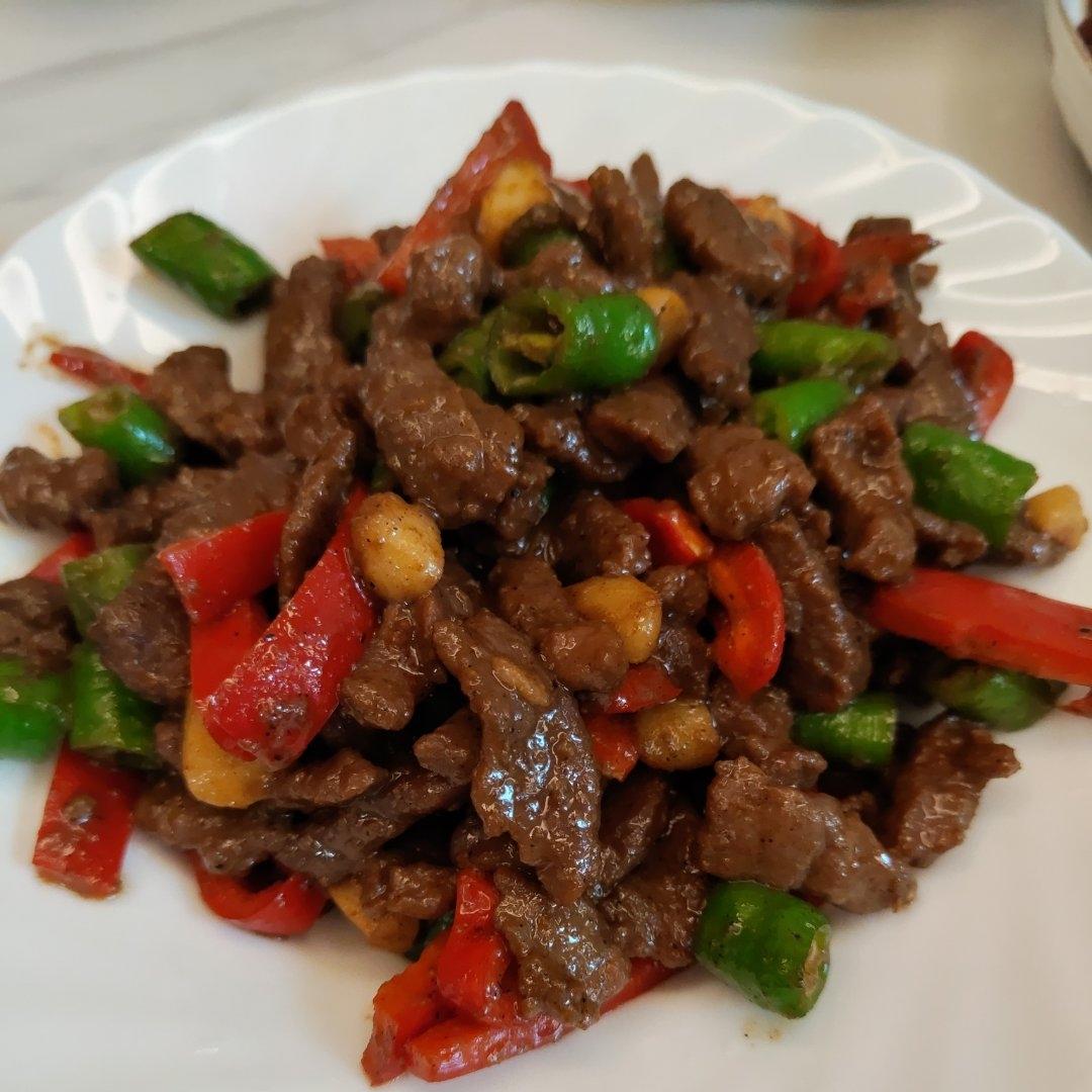 杭椒牛柳黑椒牛柳 终于找到炒出嫩牛肉的办法了 肉片肉丝都适用