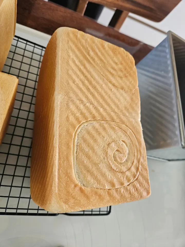 纯奶手撕吐司