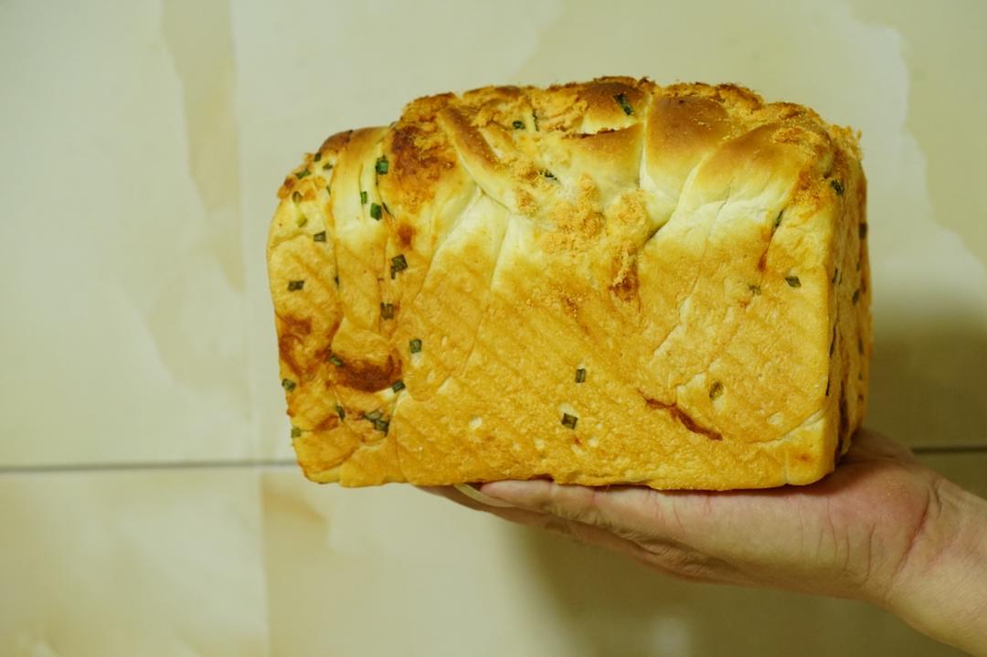 香葱肉松手撕吐司