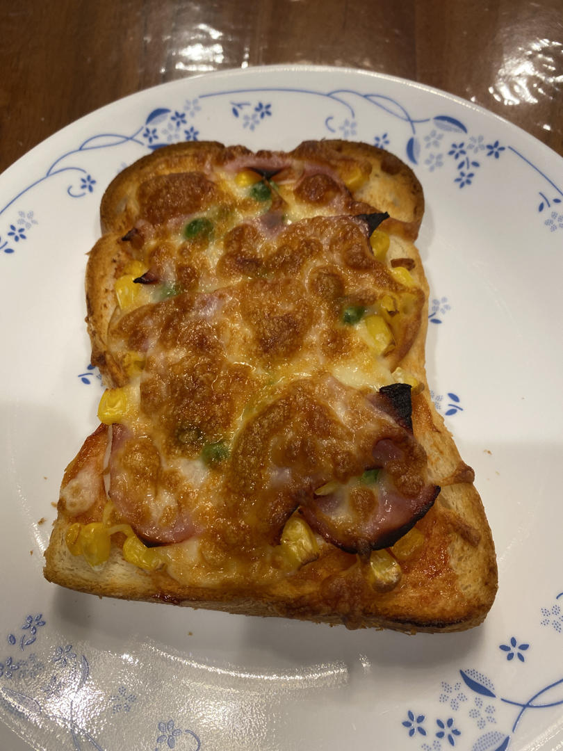 吐司披萨，十分钟快手早餐，简单到极致的神仙搭配