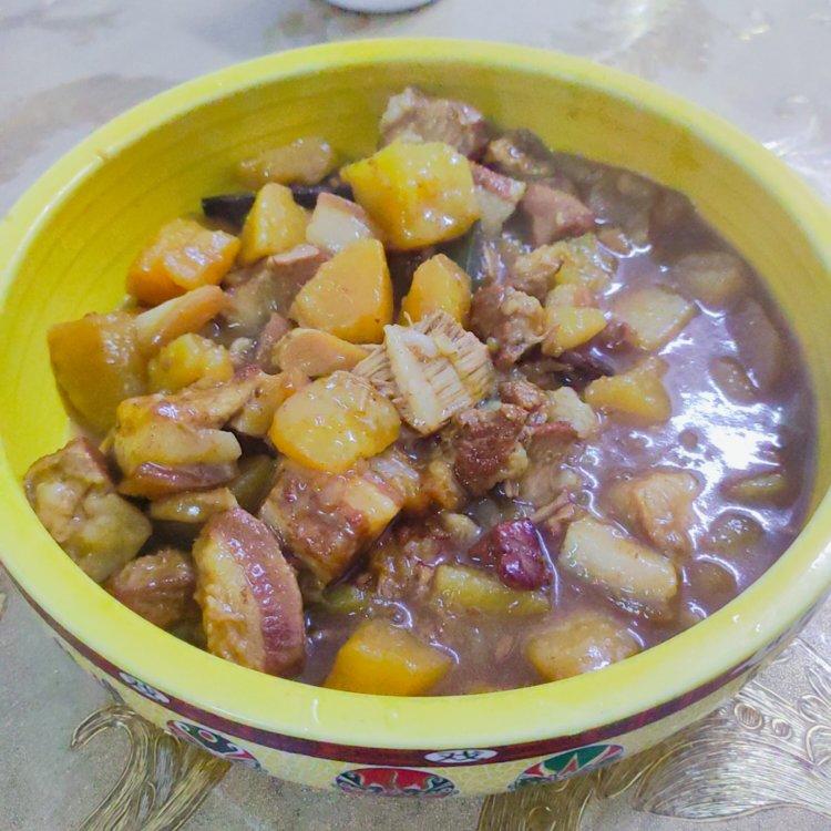 厨师长教你：“红烧肉”的家常做法，肉香四溢肥而不腻